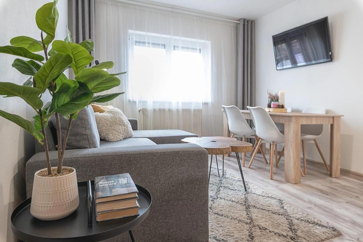 Apartmany Minata Liptovsky Mikulas Luaran gambar